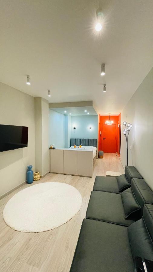 Beautiful Studio Two Steps To The Beach Torrevieja Kültér fotó