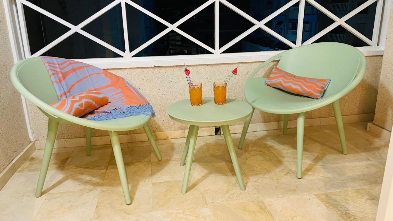 Beautiful Studio Two Steps To The Beach Torrevieja Kültér fotó